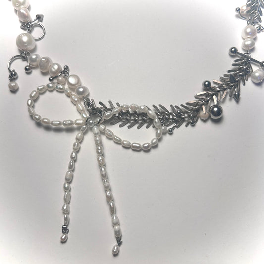 herringbone pearl necklace