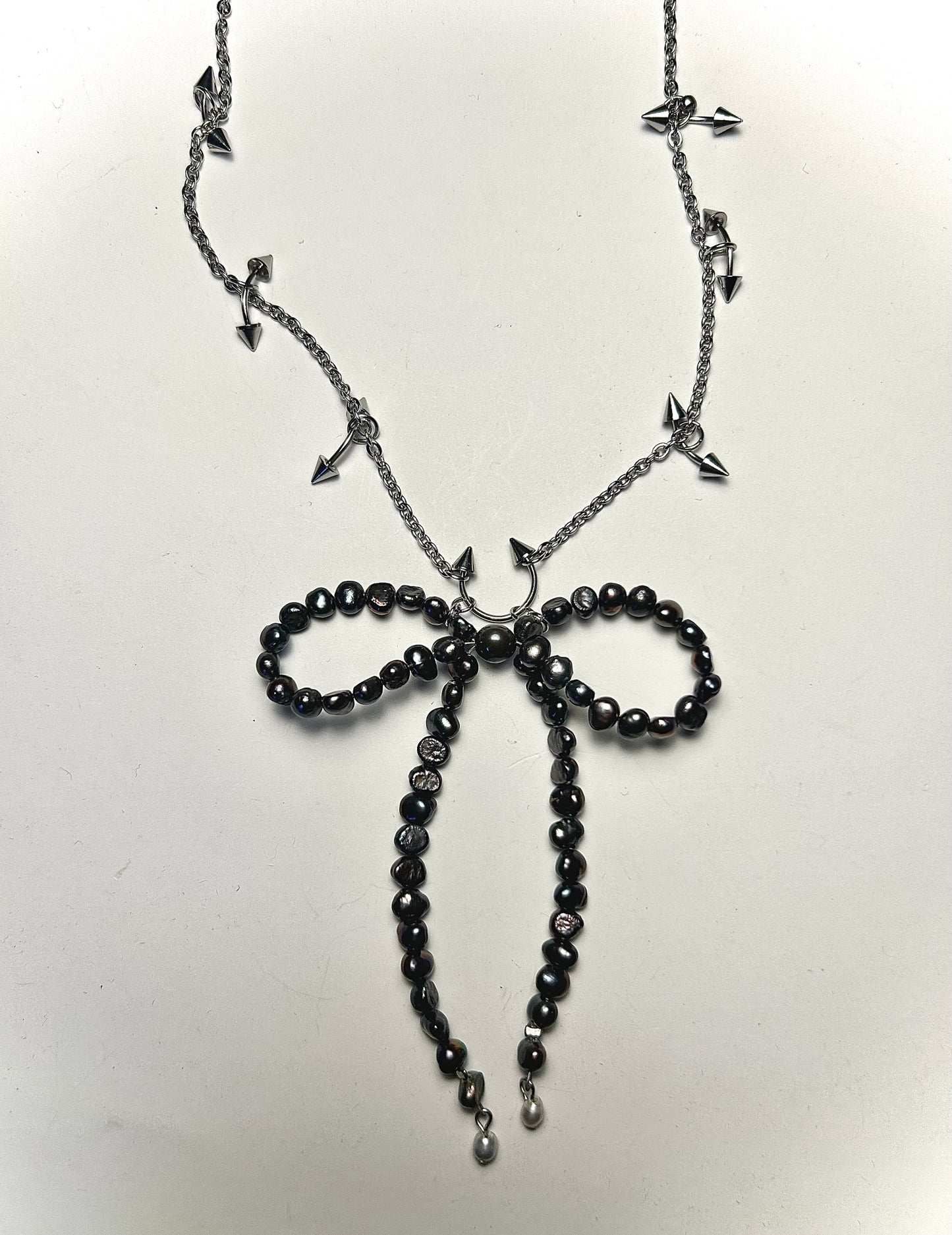 peacock pearl bow necklace