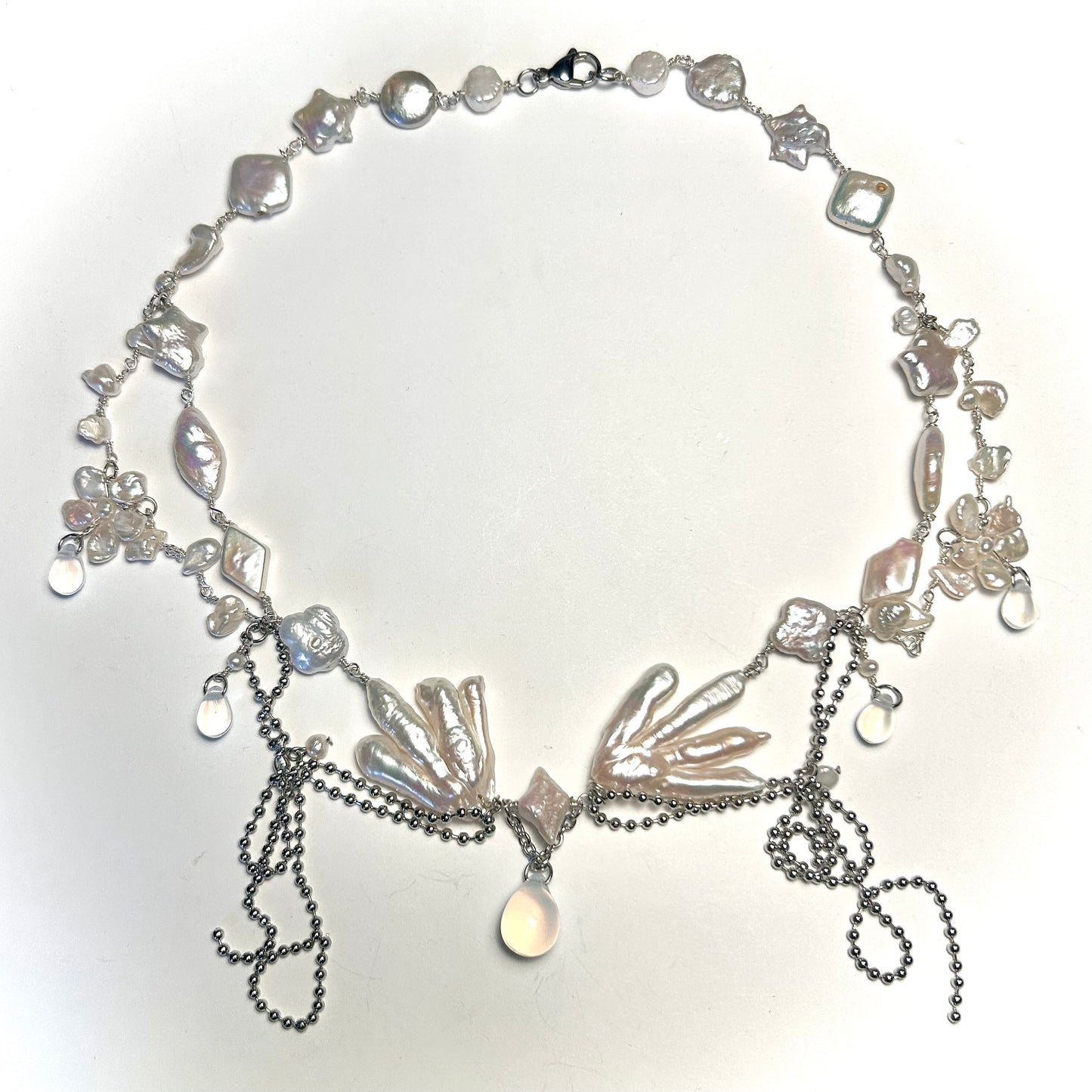 siren song pearl necklace