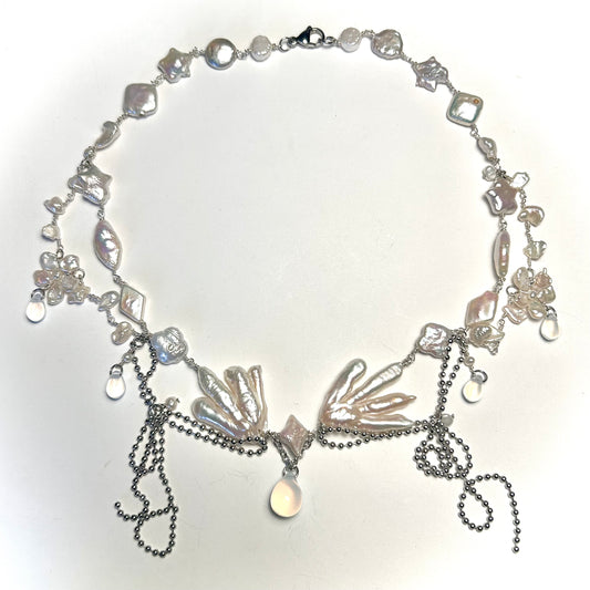 siren song pearl necklace