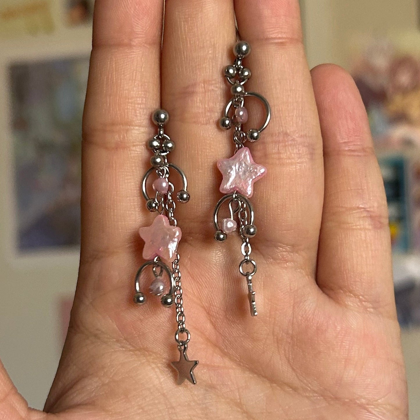 'veil' star studs (baby pink)