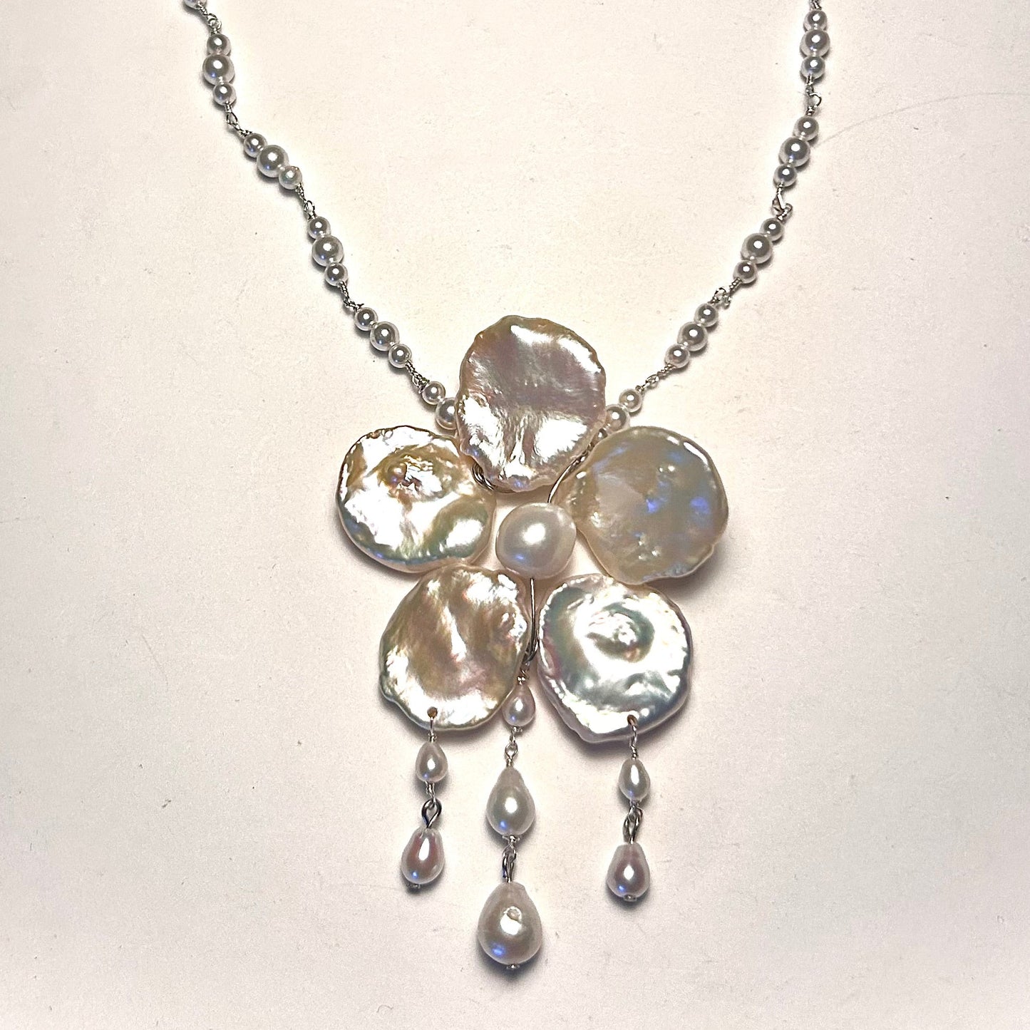 peony dew drop pearl necklace