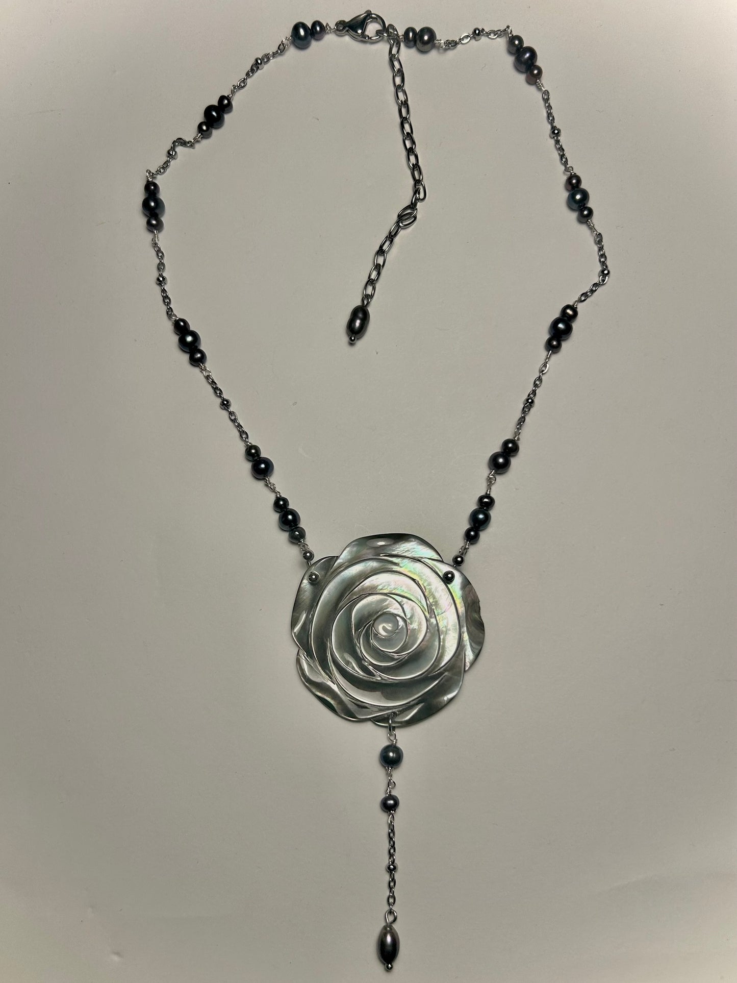 'dark rose' pearl chain necklace