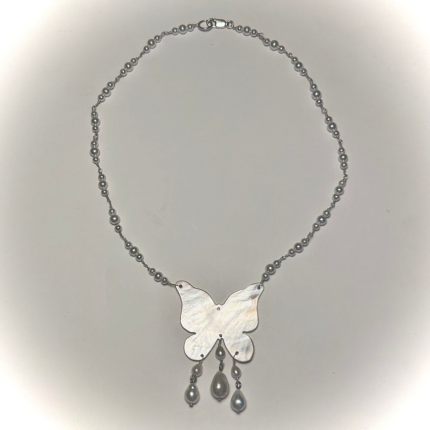 butterfly pearl necklace