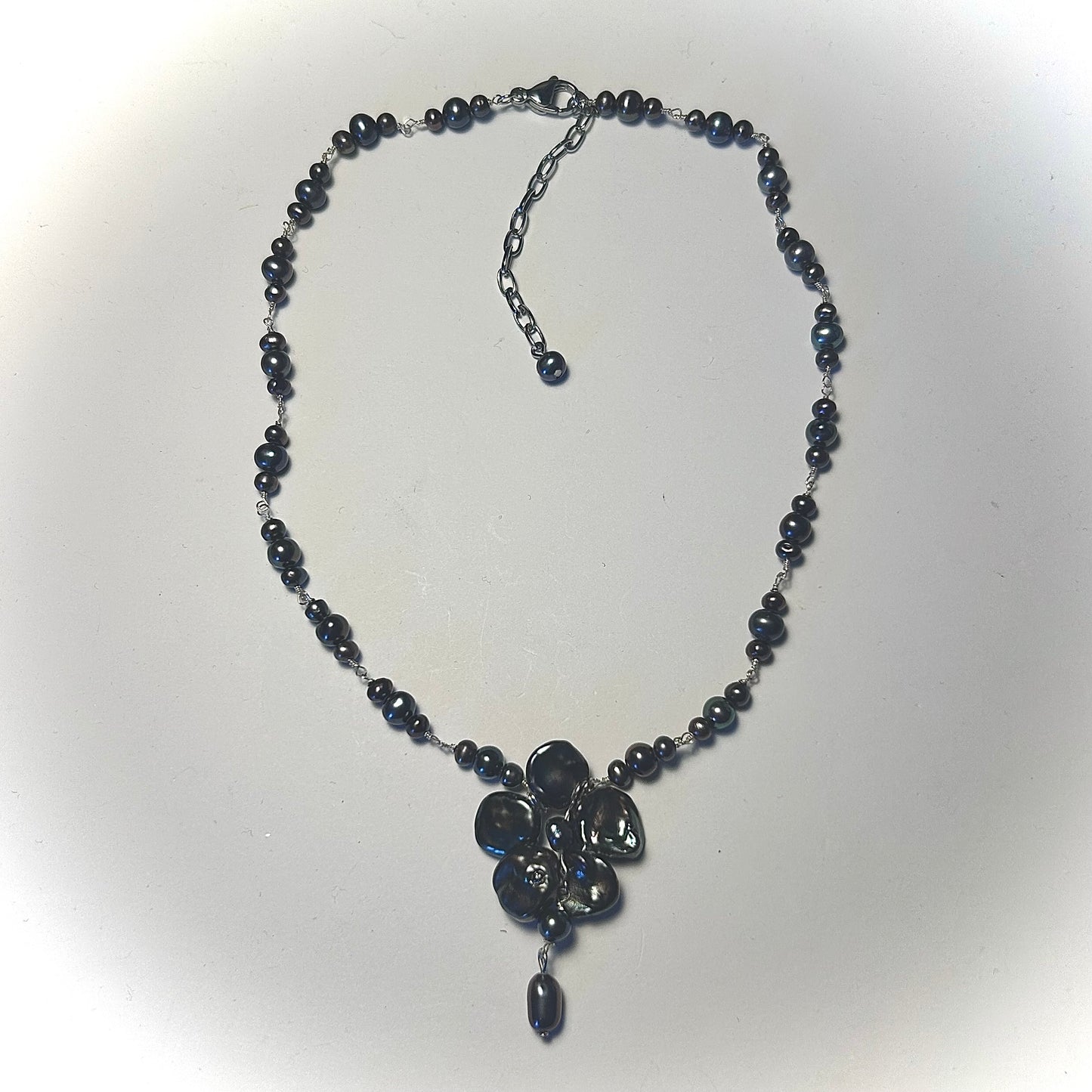 black single orchid drop pearl necklace