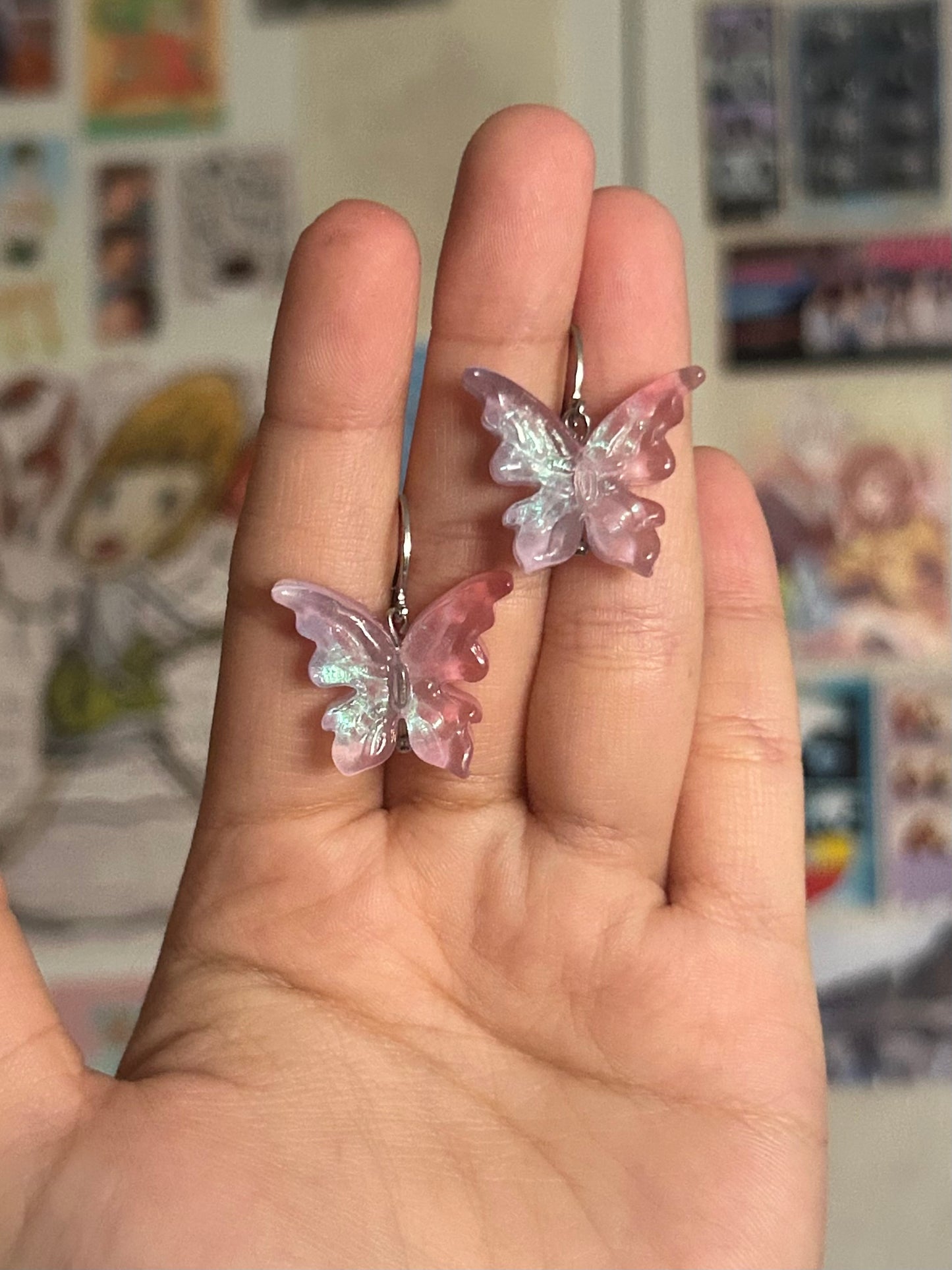 butterfly sweetheart studs (forest mother of pearl)