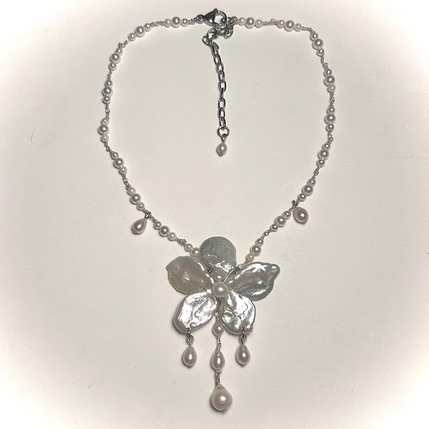 orchid dew drop pearl necklace