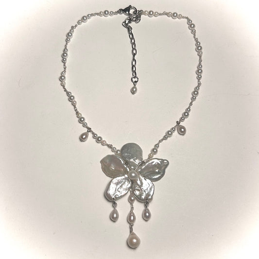 orchid dew drop pearl necklace