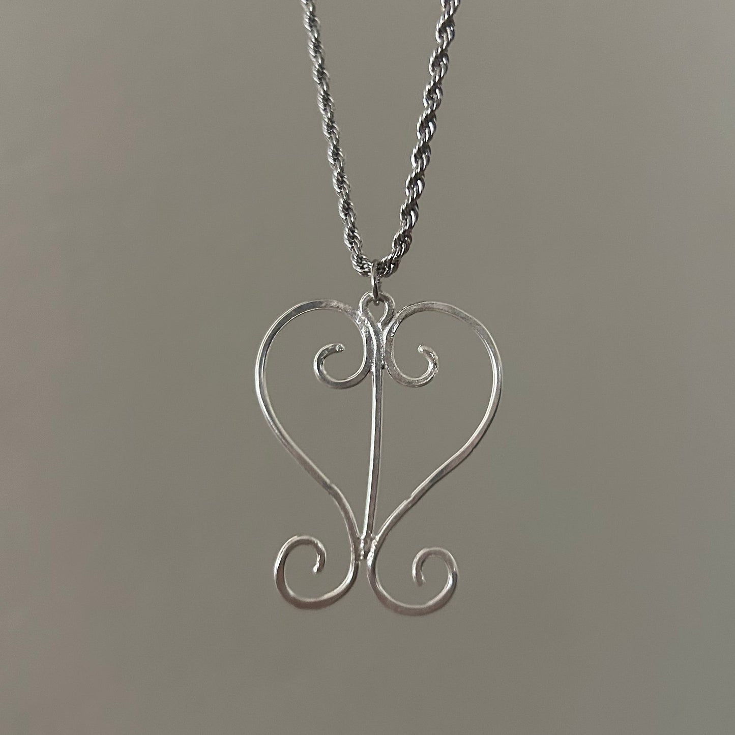 protector pendant