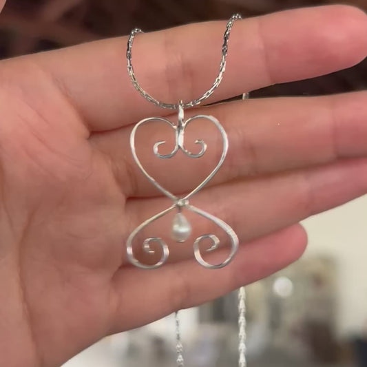 simple thoughts pendant